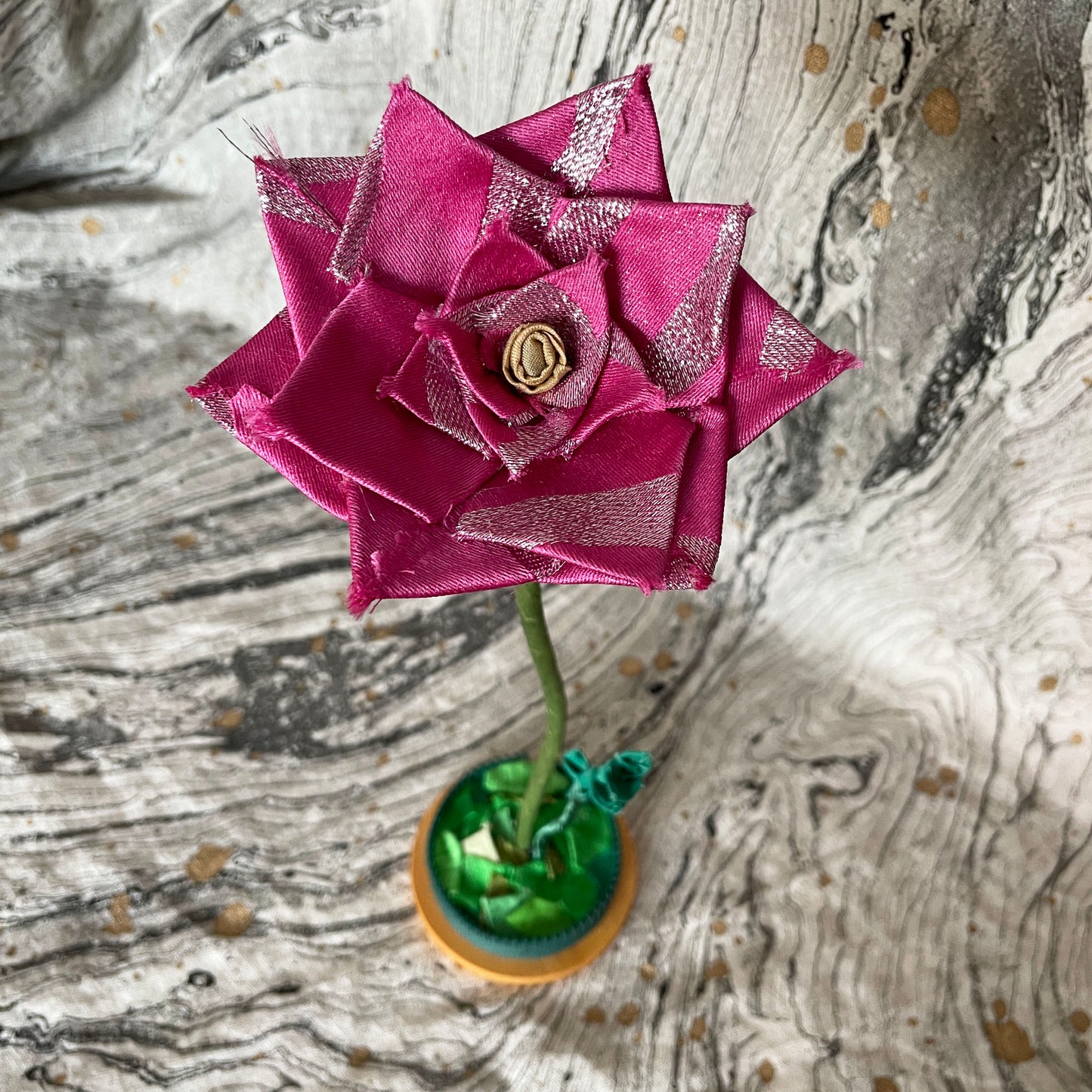 Standing Flower - Pink