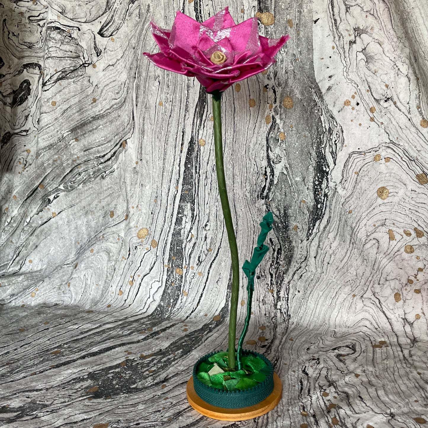 Standing Flower - Pink