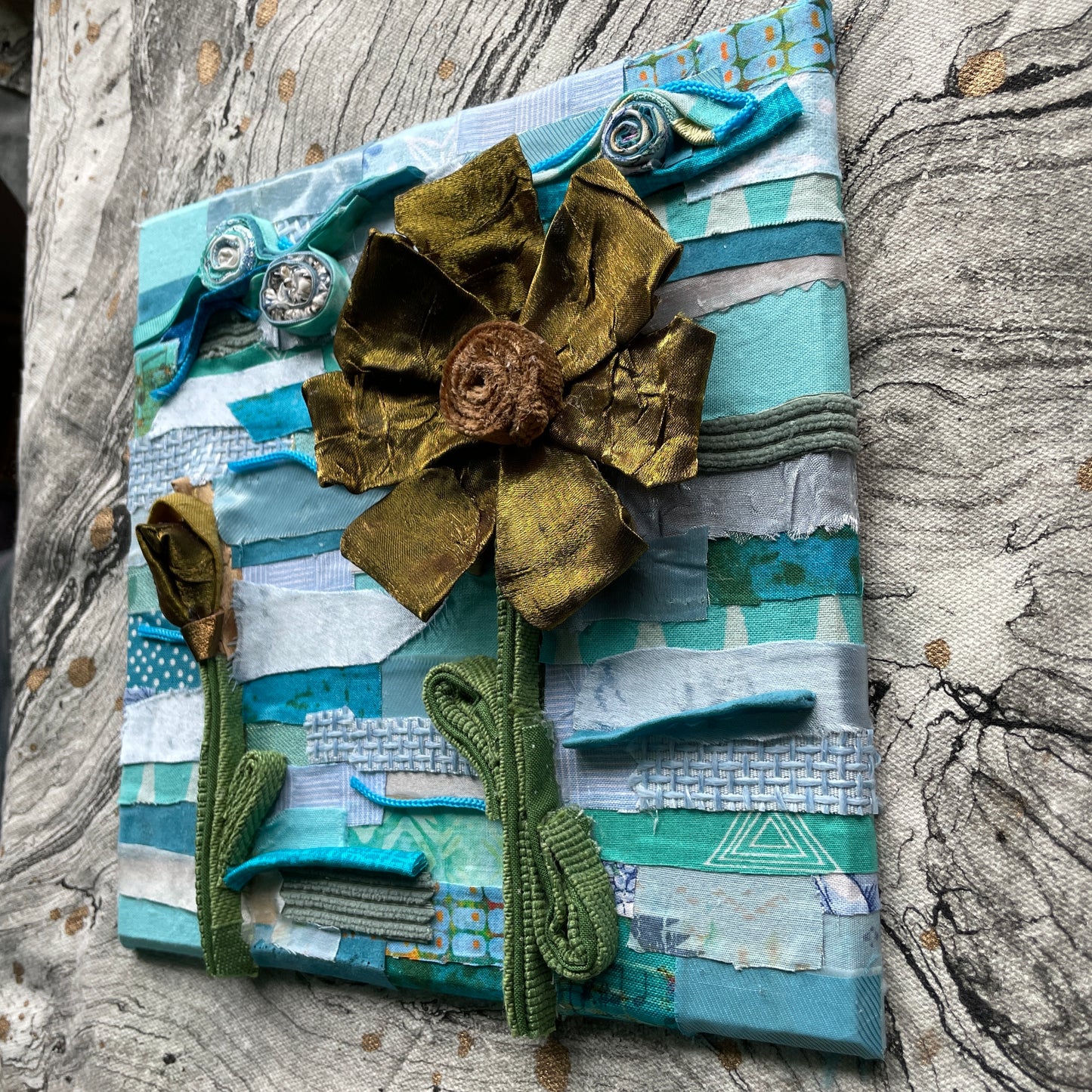 Blue & Yellow Garden Art
