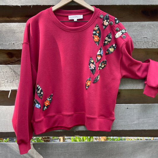 Maroon Sweatshirt with Floral Appliqué (size xl)