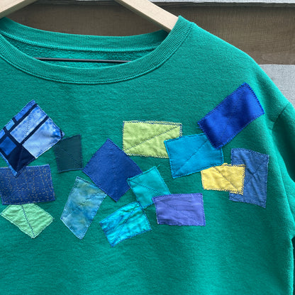 Green Sweatshirt with Abstract Appliqué (size L)