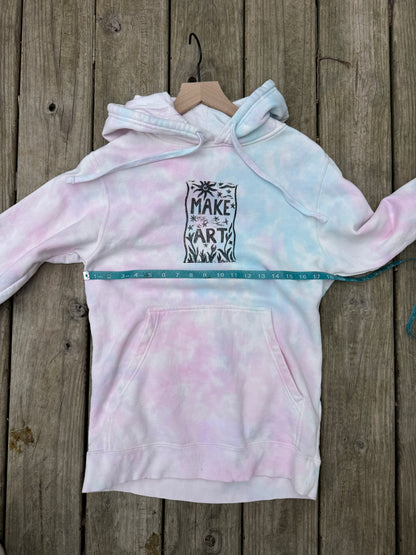 Tie Dye Sweatshirt with "Make Art" print (size s)