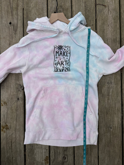 Tie Dye Sweatshirt with "Make Art" print (size s)