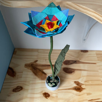 Standing Flower - Blue